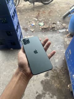 iphone 11 pro max 256GB dual sim physical PTA All ok with box
