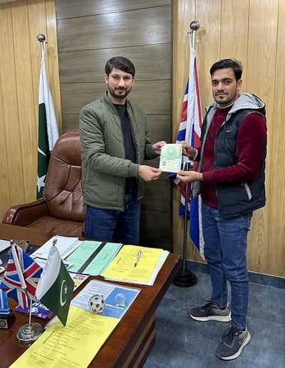 Female assistant manager