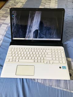 Sony core i5 3rd gen 256 ssd 10 ram AMD radeon HD graphics
