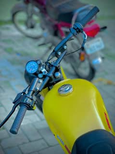 CD 70 bike h modifed cafe racer urgent sale