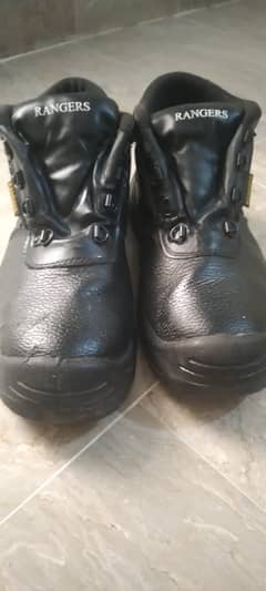Rangers safety shoes size 41