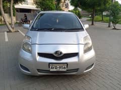 Toyota Vitz 2012