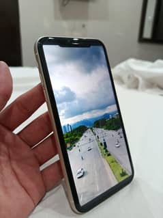 iphone 11 jv - 128 GB 10/10
