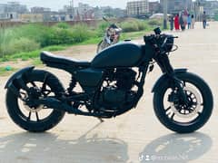 Suzuki gs 150 into Cafe racer