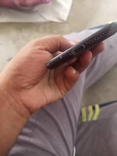 Moto g plus for sale  11000