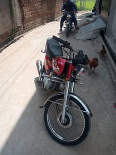 Honda 125 for sale good condition. All Punjab number. 2020 model.