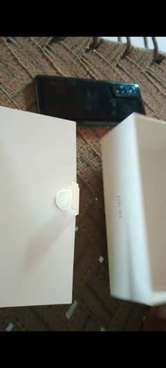mi10t