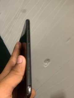 Iphone 7plus 32gb pta approve hai koi b pasla nai hai
