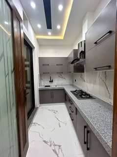 Brand new apartment rainbow twin towner 2 bed DD lift car parking stand by gernetor ready for position in
