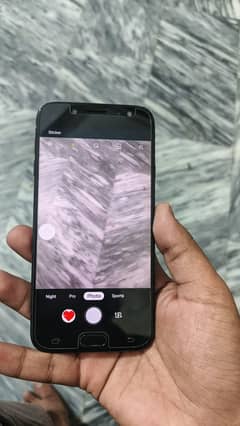 Samsung j 7 pro