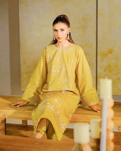 urgent required famle modal whtsaap 03117585104