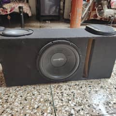 woofer two speaker  amplifier andrio panel
