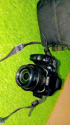 Sony hx350 urgent sale peso ki zroorat he only camera and box he