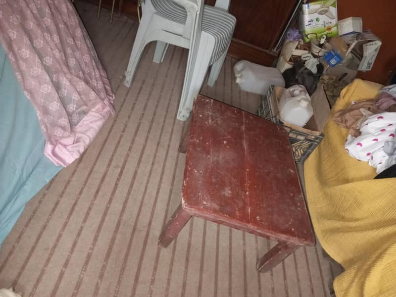 study table for sale 0