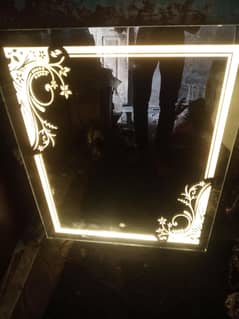 Two stand Lightning mirror with one 3 colour Ringlightmedia Videos