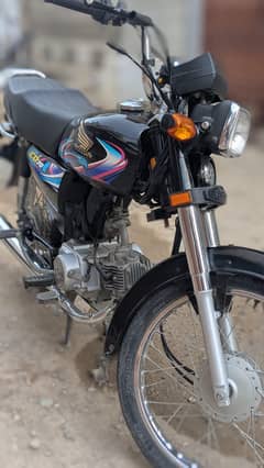 HONDA CD 70 2024