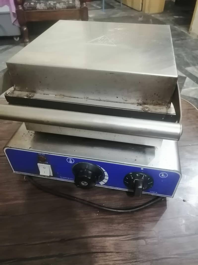 Waffle maker 2