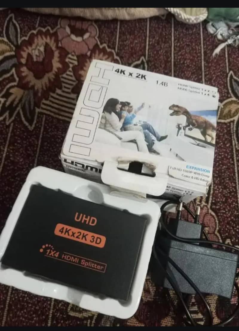 HDMI SPLITTER 2K 4K/ HDMI 4 Port ( 1 Input and 2 Same Screen Output 1