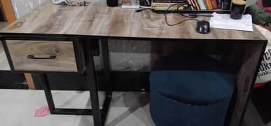 Study Table available for sale