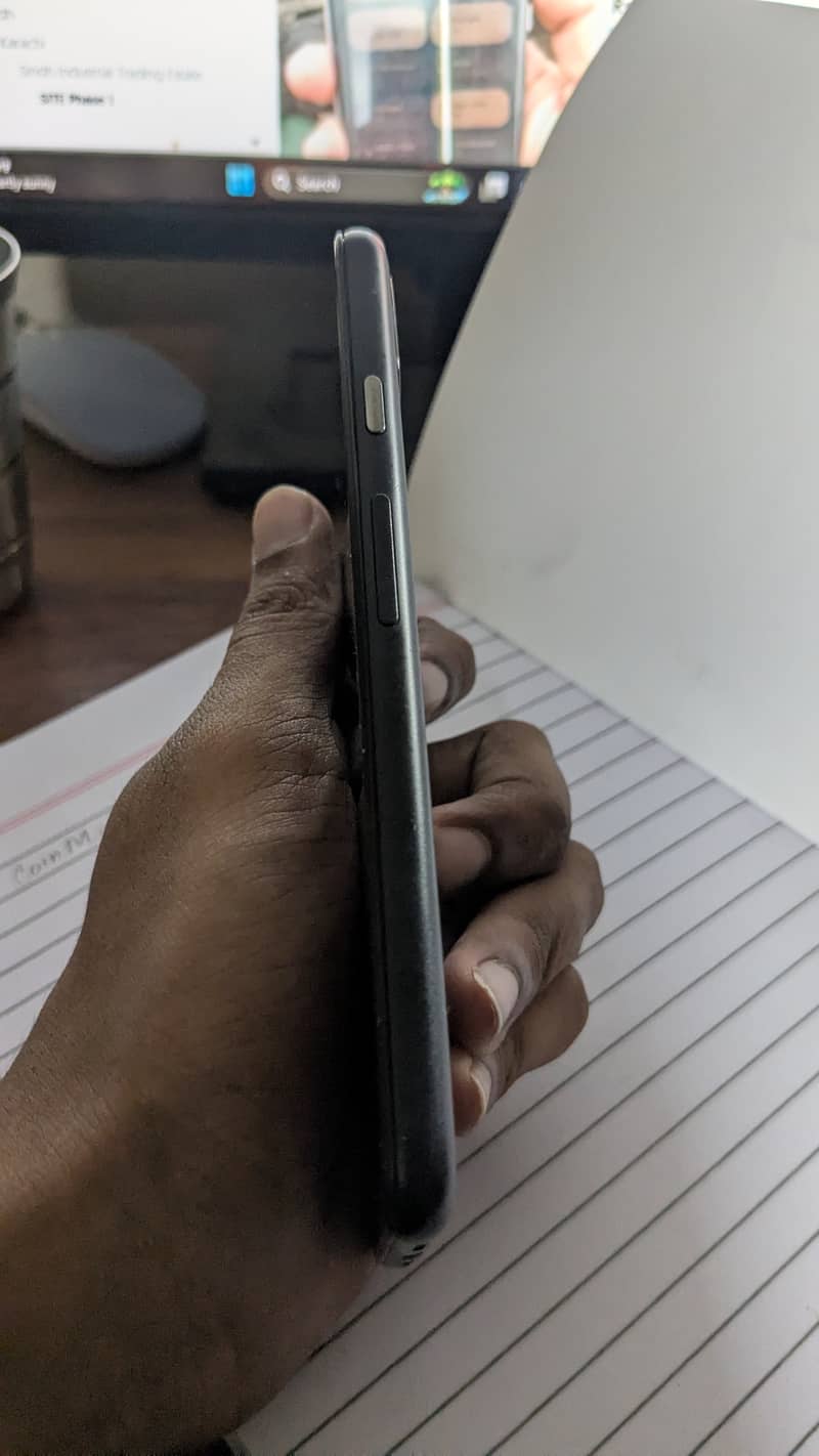 Google Pixel 5 – Only Touch/Panel Issue, All Other Functions Perfect 4