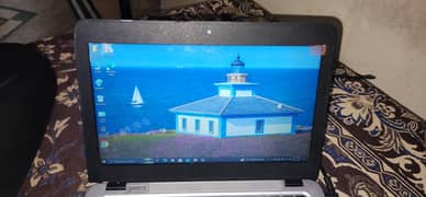 Hp Elitebook 820 G3 ( i7 6gen)