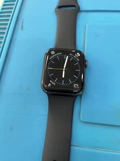 Apple Watch Series 5