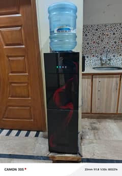 water Dispenser with mini fridge for sale 9.5/10 condition