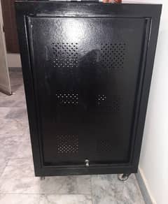 APC UPS with Floor Server Rack