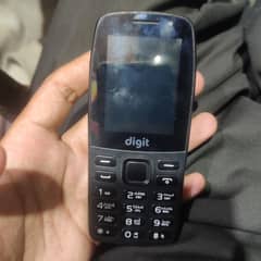 full fresh mobail hai touch hai. full genone hai
