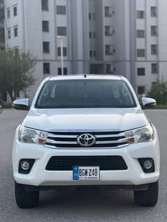 Revo G 2019, auto, ist owner for sale.