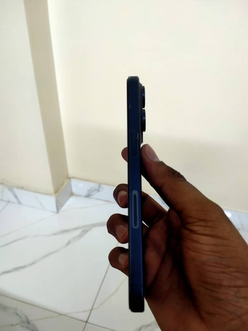 Iphone 15 pro max 2