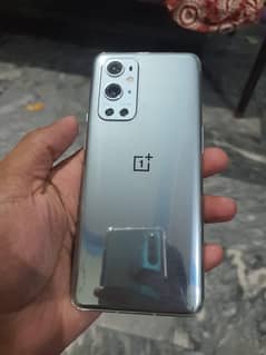 OnePlus 9pro 8/128