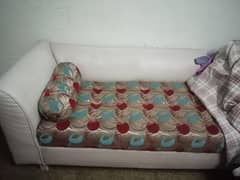 use sofa setin good condition