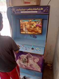 1 x box & 2 cpu game urgent for sale 03121923380