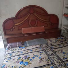 double bed ha bus thora kam hony wala baki sub ok ha
