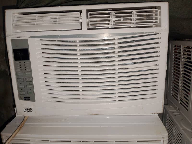 Window AC 17