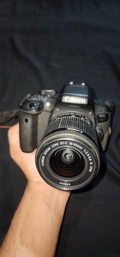 Canon 750D