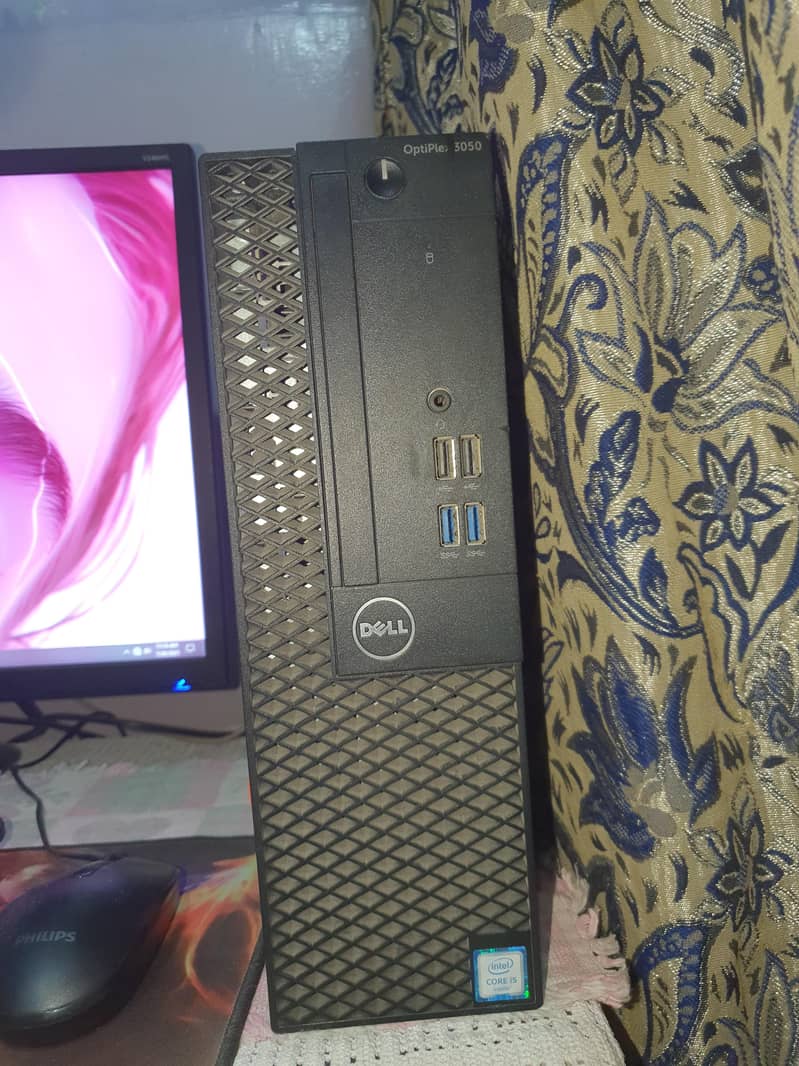 i5 6th Generation optiplex 3050 with monitor keyboard mouse complete 3