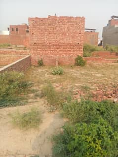 4 Marla Plot fori posstion main ferozpurroad k sth
