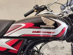 Honda CD 70 2025