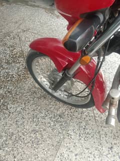 excellent condition. Honda prider 100cc  2020 model