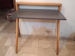 Computer/Laptop Table