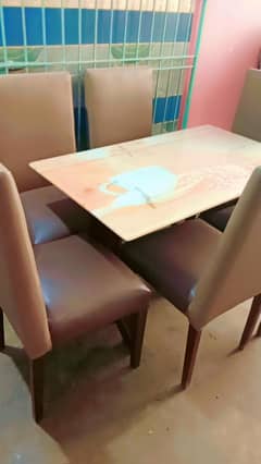 dinning table urgent sell