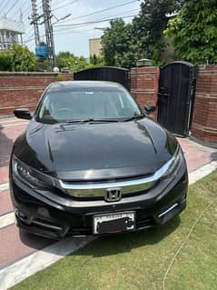 Honda civic 2020 model automatic sunroof full option top of the line