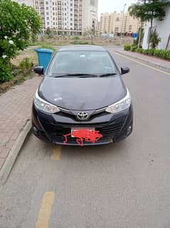 Toyota Yaris ATIV MT 2021