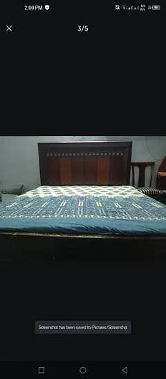 "Modern Queen Bed – Sleek, Strong, Stylish