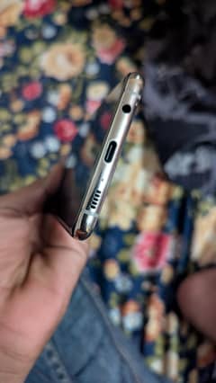 S10 plus