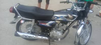Honda CG 125 2025