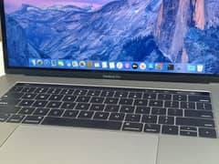 MacBook Pro 2018 | Core-i7 | 32-GB Ram | 256-GB SSD | 4-GB GPU
