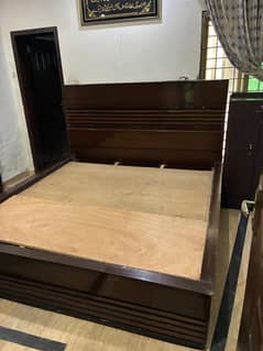 King Size Original Strong wood bed available.